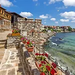 Guest house Marina Sands Bijou Boutique - Excellent Choice For Travelers Visiting 2-4p Obzor