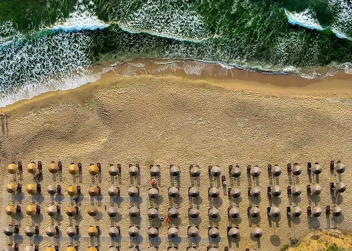 Marina Sands Bijou Boutique - Excellent Choice For Travelers Visiting 2-4p Guest house